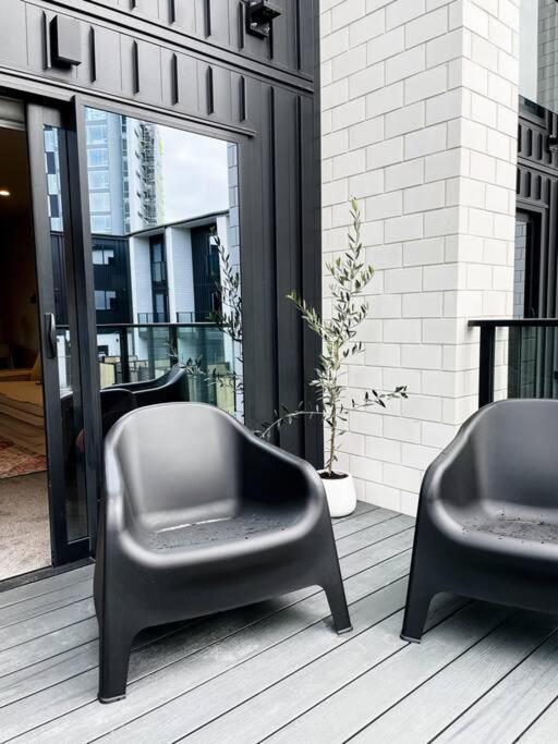 Chic City Centre Townhouse Christchurch Extérieur photo